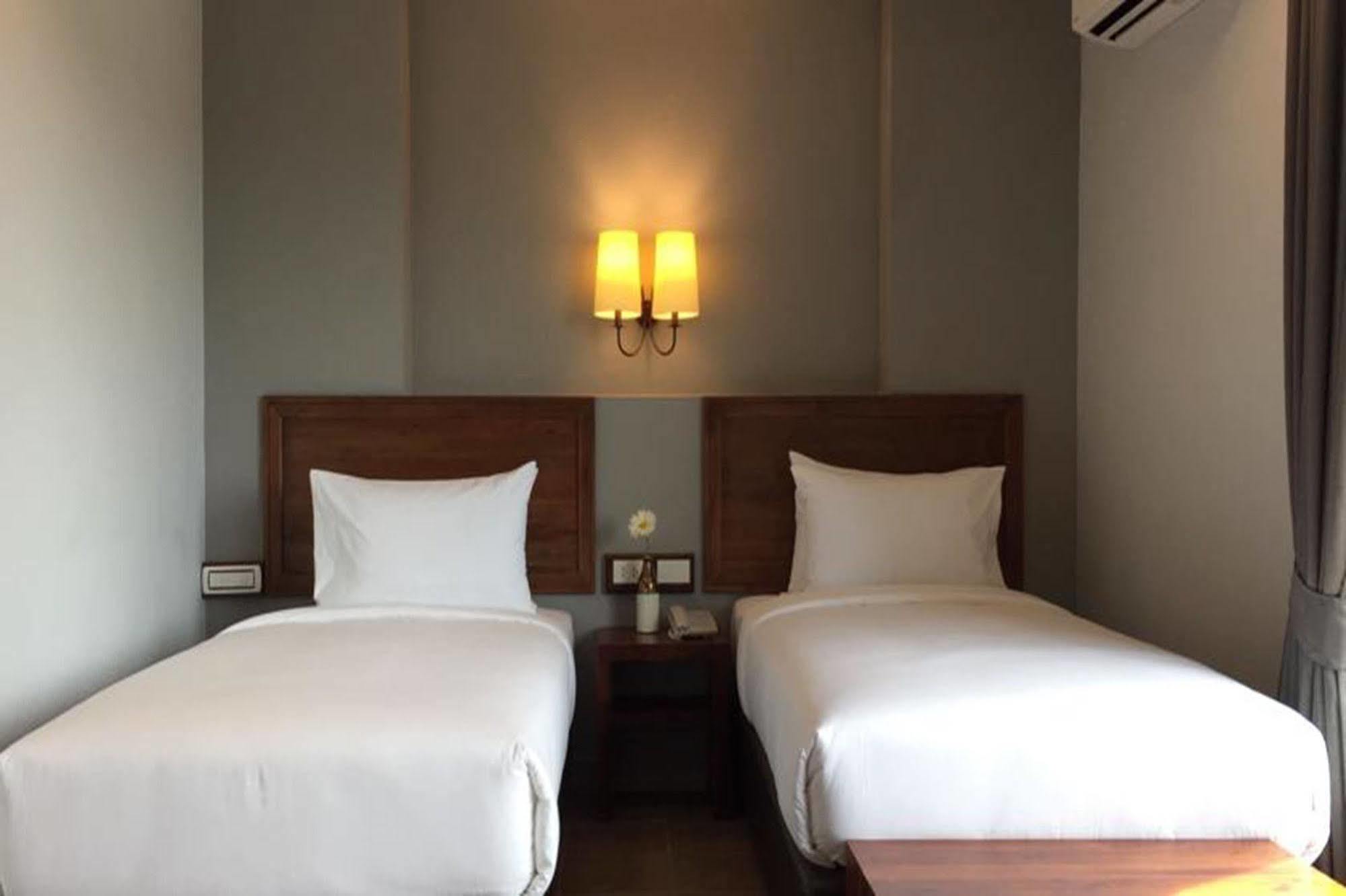 Carunda Hotel Ban Nong Hin  Extérieur photo